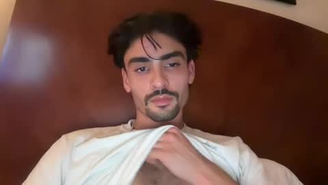 maddaewg101 online show from October 31, 3:07 am