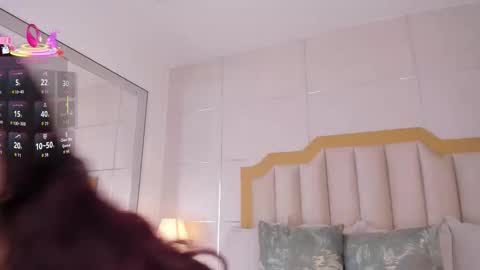    online show from October 5, 7:34 pm