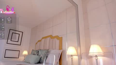    online show from October 9, 7:56 pm