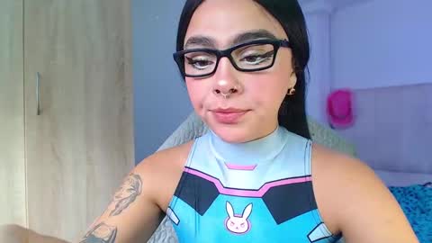 Snapshot of maddiie_and_clyde chatting on September 28, 2:44 pm maddiie and clyde online show from September 28, 2:44 pm