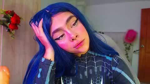 Snapshot of maddiie_and_clyde chatting on October 2, 2:24 pm maddiie and clyde online show from October 2, 2:24 pm