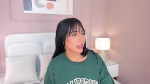 Maddy  online show from January 15, 11:32 am