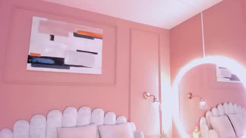 Maddy  online show from March 8, 4:28 pm