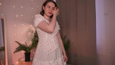 Snapshot of maddy_dolly chatting on February 23, 1:52 pm Mary PM-24tks online show from February 23, 1:52 pm