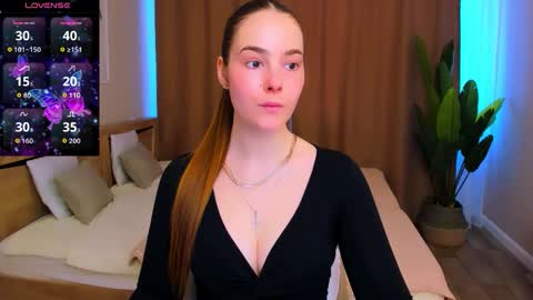 Snapshot of maddy_gate chatting on March 10, 9:03 am maddy_gate online show from March 10, 9:03 am