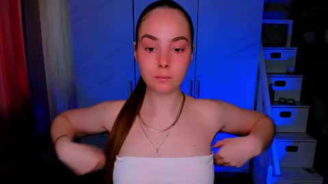 Snapshot of maddy_gate chatting on May 3, 10:54 am maddy_gate online show from May 3, 10:54 am