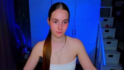 Snapshot of maddy_gate chatting on May 23, 7:51 pm maddy_gate online show from May 23, 7:51 pm