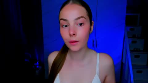 Snapshot of maddy_gate chatting on May 30, 9:17 am maddy_gate online show from May 30, 9:17 am