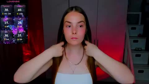 Snapshot of maddy_gate chatting on June 13, 4:27 pm maddy_gate online show from June 13, 4:27 pm