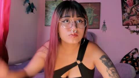 Snapshot of maddy_jhonsson chatting on July 10, 8:33 pm Maddy online show from July 10, 8:33 pm
