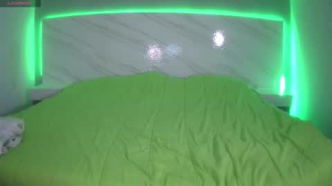Snapshot of maddy_paris69 chatting on September 9, 3:00 pm Paris online show from September 9, 3:00 pm