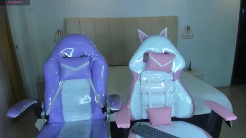 Snapshot of maddy_rouse_01 chatting on October 31, 4:57 am Maddy online show from October 31, 4:57 am