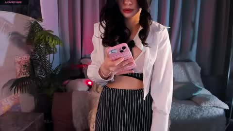 Snapshot of maddyfever chatting on June 5, 5:36 am maddyfever online show from June 5, 5:36 am