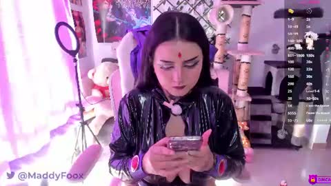 Snapshot of maddyfoox chatting on July 18, 10:13 pm Maddy Foox online show from July 18, 10:13 pm