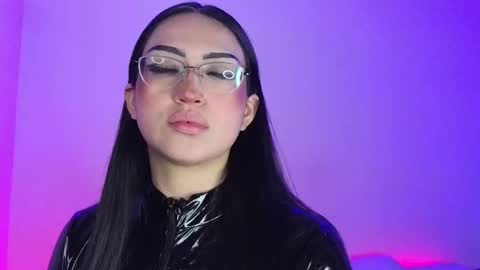   Please followme and rate me your thumbs up online show from September 9, 10:31 pm