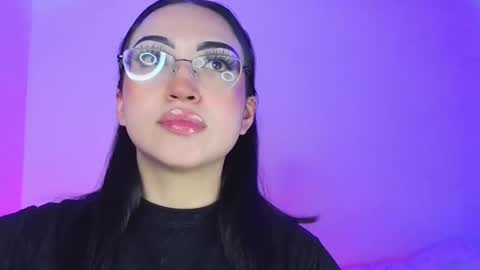   Please followme and rate me your thumbs up online show from September 11, 8:42 pm