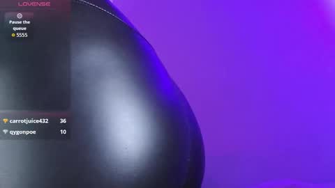   Please followme and rate me your thumbs up online show from October 3, 10:18 pm