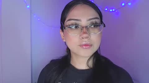 Snapshot of maddyghost chatting on April 8, 7:47 pm Please followme and rate me your thumbs up online show from April 8, 7:47 pm