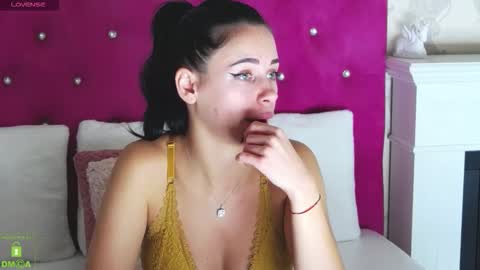 Snapshot of maddyspears chatting on September 25, 12:53 pm Maddy online show from September 25, 12:53 pm