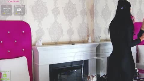 Snapshot of maddyspears chatting on October 5, 12:25 pm Maddy online show from October 5, 12:25 pm