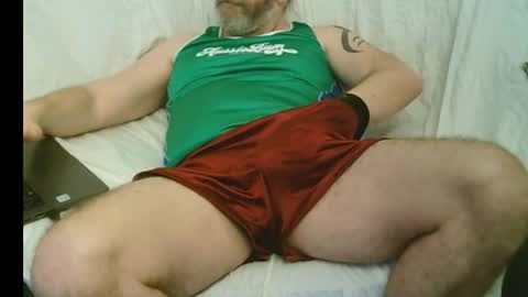 Snapshot of made4pleasure chatting on February 4, 4:35 pm made4pleasure online show from February 4, 4:35 pm