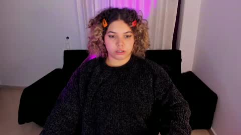 madelaine_taylor online show from December 21, 3:36 am