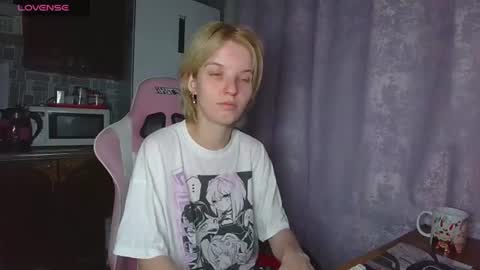 Snapshot of madelaines chatting on July 30, 9:58 pm madelaines online show from July 30, 9:58 pm