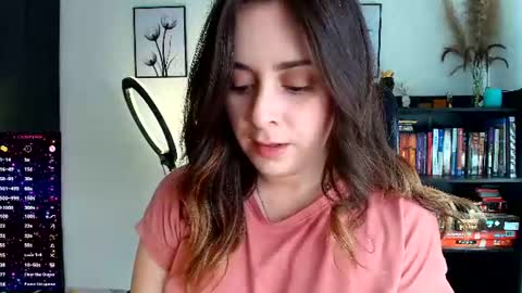 madelamee online show from July 8, 5:06 pm