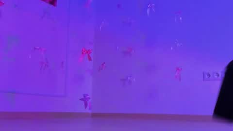 Madeline online show from March 18, 1:03 pm