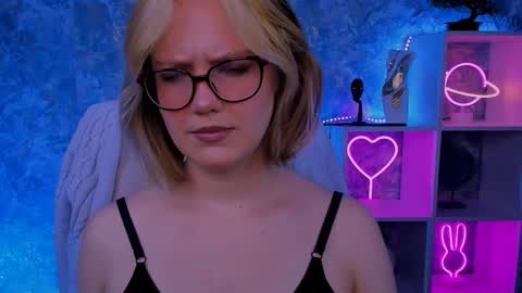 Madeline online show from March 21, 8:12 pm