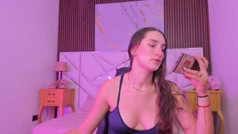 Madeline  online show from January 17, 3:55 am