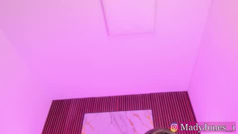 Madeline  online show from February 9, 2:04 am