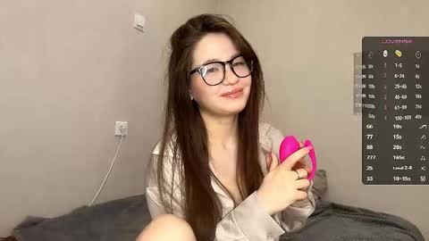 Yoko online show from March 14, 3:50 pm