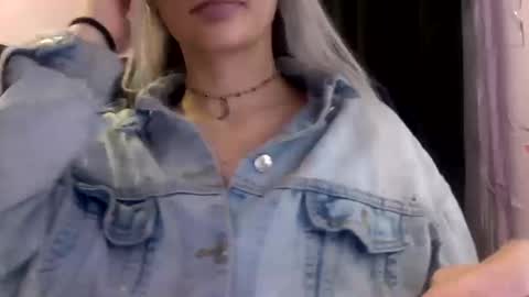 madeline online show from October 10, 10:53 pm