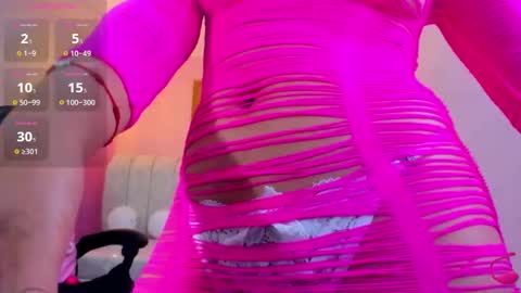 Madhison  online show from December 13, 8:14 pm