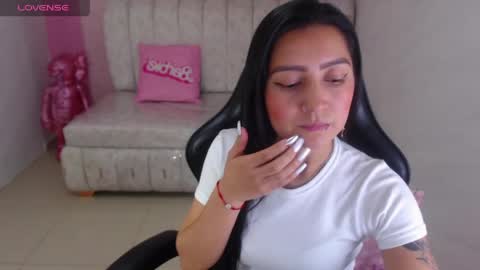 Snapshot of madhison_klain_s chatting on April 14, 8:15 pm Madhison online show from April 14, 8:15 pm