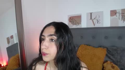 Madelein online show from March 15, 2:50 am