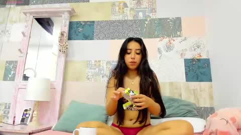 Snapshot of madison_huff chatting on February 22, 3:14 pm madison_huff online show from February 22, 3:14 pm