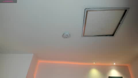 Maddi Collins online show from February 11, 7:08 pm