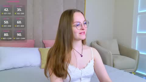 Maddy online show from May 10, 5:12 am