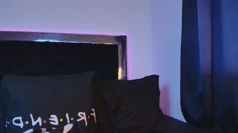 Snapshot of madisonwalkeeer chatting on February 17, 7:31 pm madisonwalkeeer online show from February 17, 7:31 pm