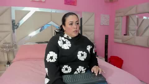 madisson_molly0 online show from March 4, 12:33 pm