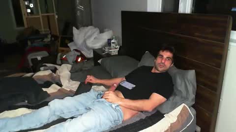 Guigui online show from March 26, 1:01 am