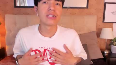 Snapshot of madness_savage chatting on March 19, 11:36 am Matthew online show from March 19, 11:36 am