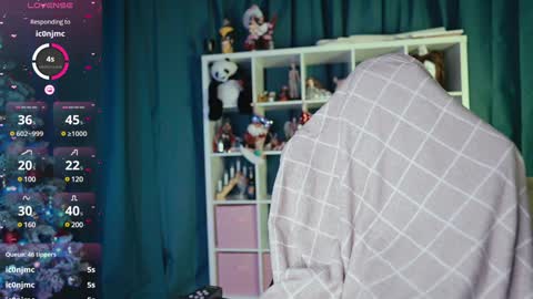 Alice online show from December 26, 6:12 pm