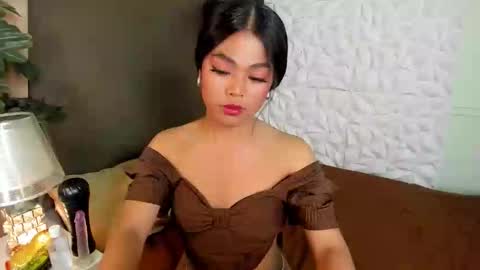 madonnajhonson online show from October 17, 10:29 am