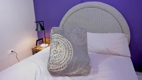mady_collins online show from December 24, 3:16 pm