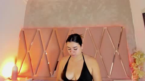 Snapshot of mady_james chatting on October 18, 12:06 pm Mady James online show from October 18, 12:06 pm