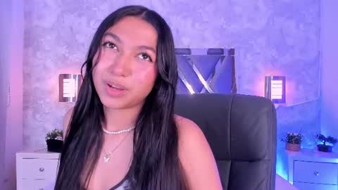 Snapshot of mady_roa chatting on June 10, 3:39 am Mady Roa online show from June 10, 3:39 am