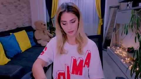 Madye Roberts online show from January 14, 11:09 pm